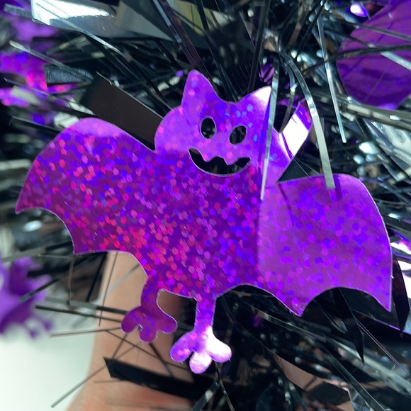 Happy Haunting -  Purple and black Bat Garland - Picture 1 of 4